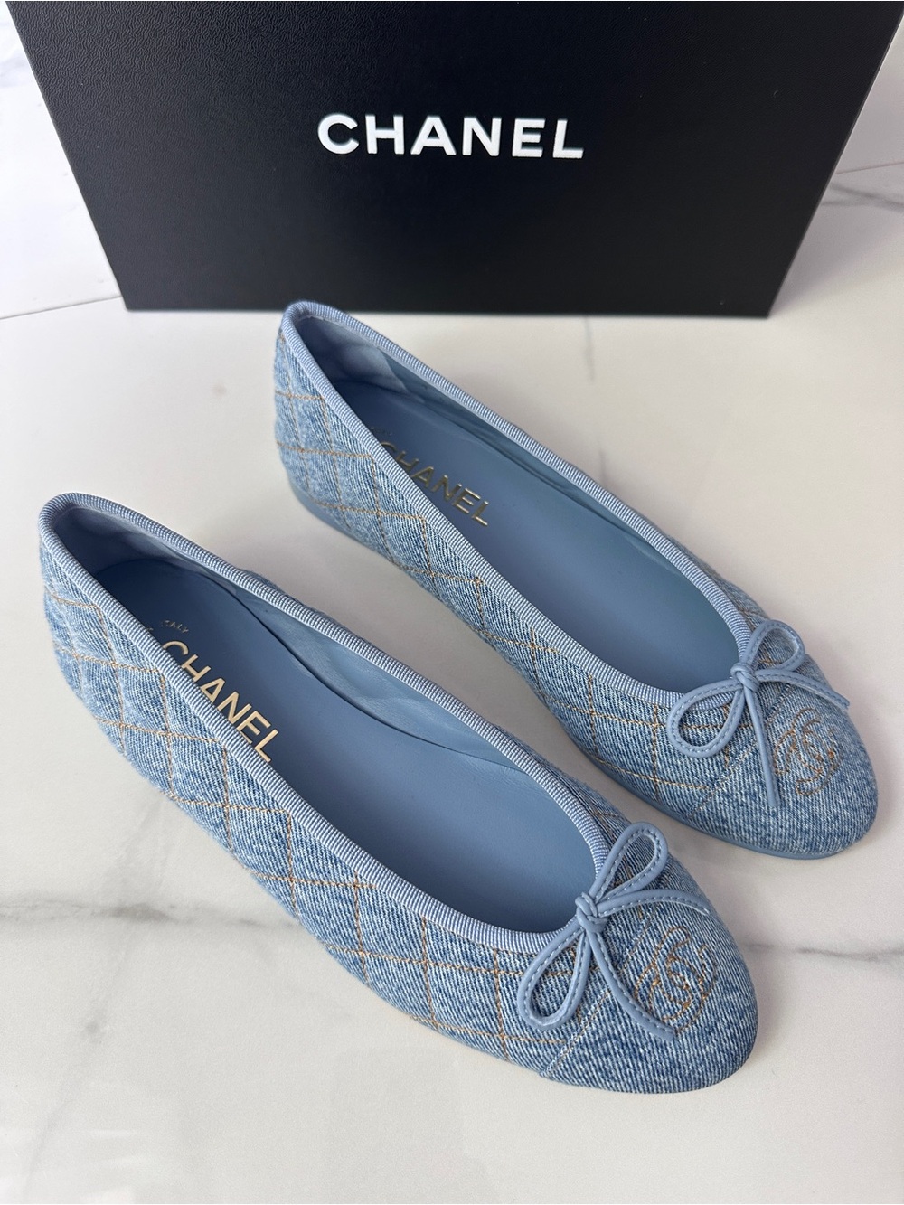CHANEL 2026B Blue Quilted Denim Ballet Flats - Classic Logo size 38.5 - Picture 6 of 16
